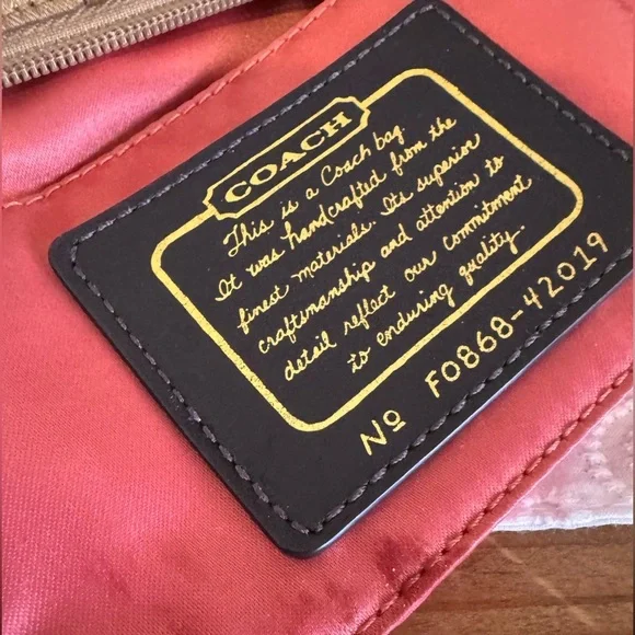 Coach Gold Handbag - Picture 12 of 14